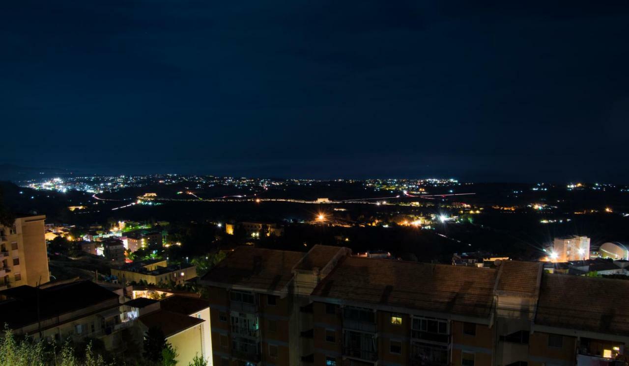 Antica Akragante Apartment Agrigento Con Parcheggio Zewnętrze zdjęcie